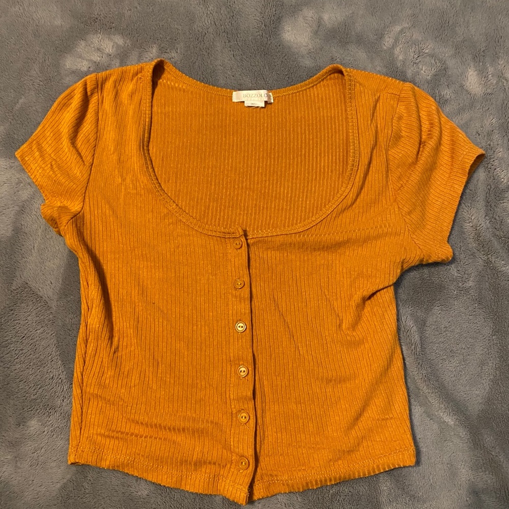 Yellow crop